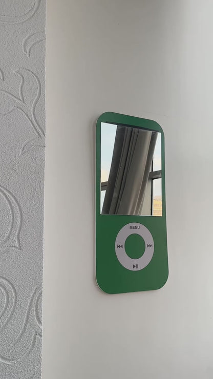 iPod Model Ayna