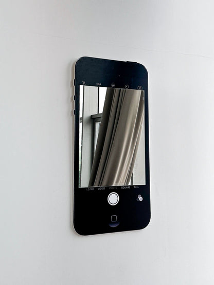 iPhone4s Model Ayna